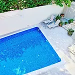 The Doctors House * Kassiopi