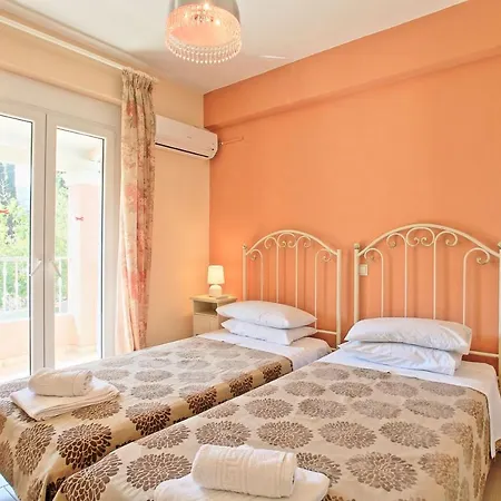 فيلة The Doctors House